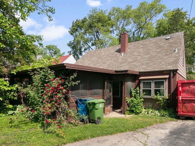 4133 W 99th Street, Oak Lawn, IL 60453