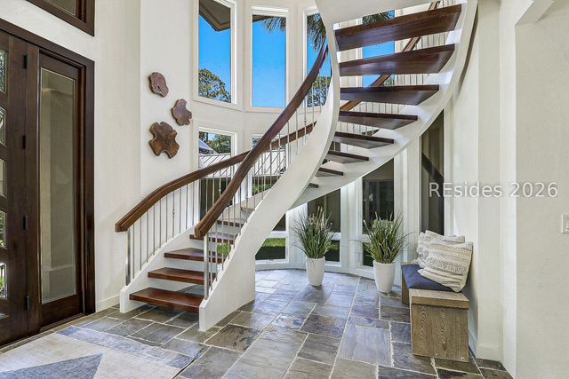 6 Herring Gull Ln, Hilton Head Island, SC 29926