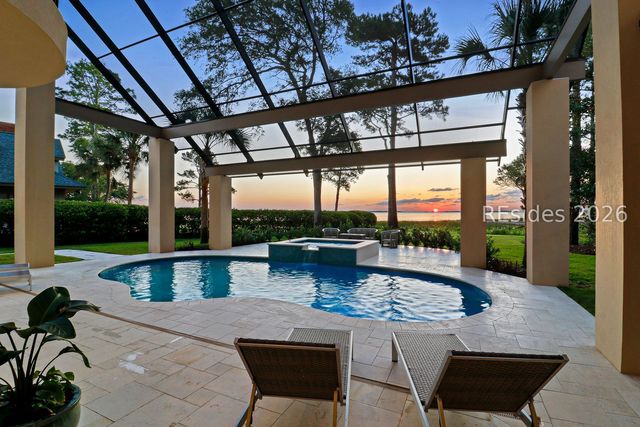 6 Herring Gull Ln, Hilton Head Island, SC 29926