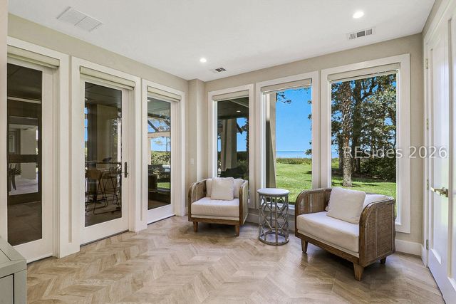 6 Herring Gull Ln, Hilton Head Island, SC 29926
