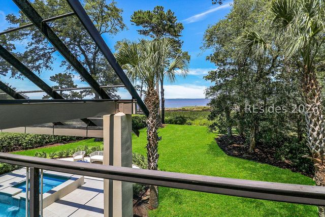 6 Herring Gull Ln, Hilton Head Island, SC 29926