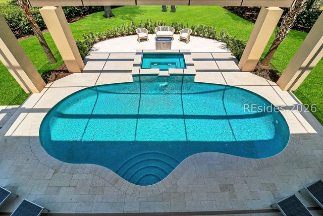 6 Herring Gull Ln, Hilton Head Island, SC 29926