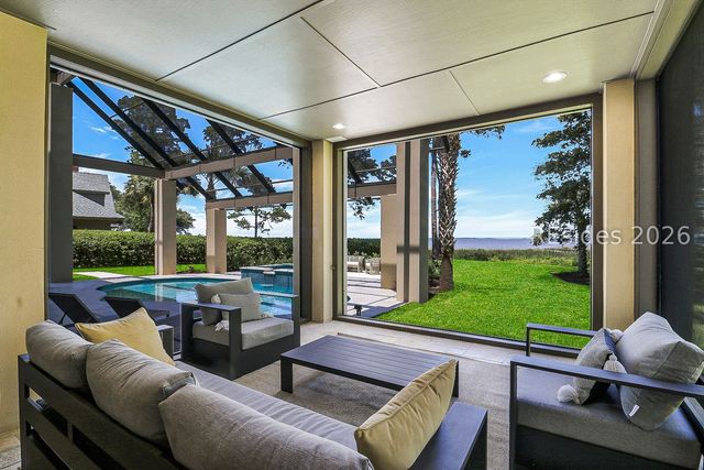 6 Herring Gull Ln, Hilton Head Island, SC 29926