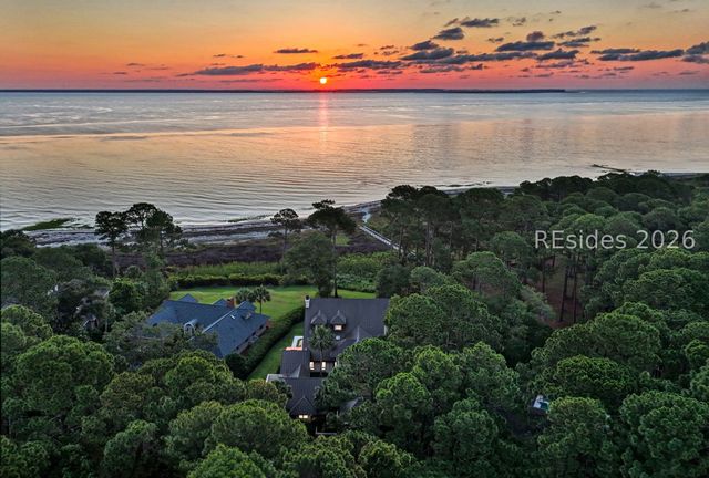 6 Herring Gull Ln, Hilton Head Island, SC 29926