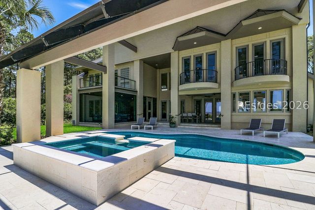 6 Herring Gull Ln, Hilton Head Island, SC 29926