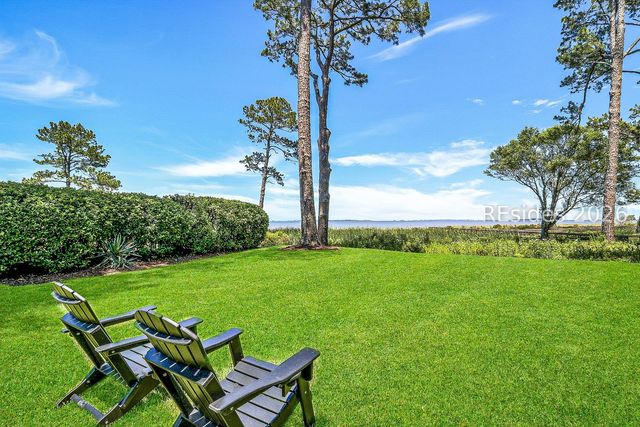 6 Herring Gull Ln, Hilton Head Island, SC 29926