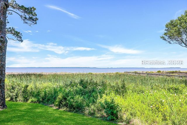 6 Herring Gull Ln, Hilton Head Island, SC 29926