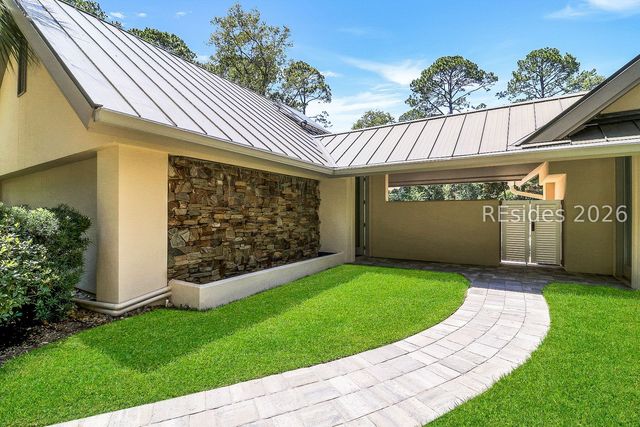 6 Herring Gull Ln, Hilton Head Island, SC 29926