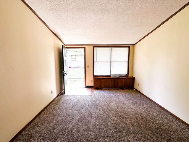 2421 Madison St Apt 48, Clarksville, TN 37043