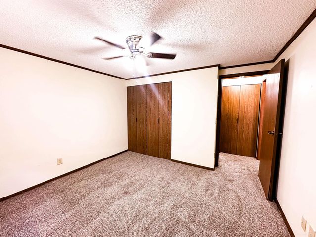 2421 Madison St Apt 48, Clarksville, TN 37043