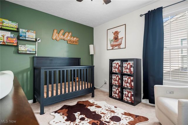 29097 Pembrooke Boulevard, Olmsted Twp, OH 44138