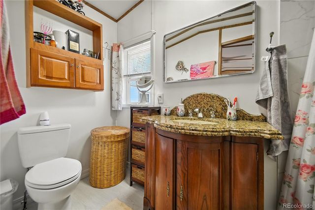 422 Willow Drive, Lochbuie, CO 80603