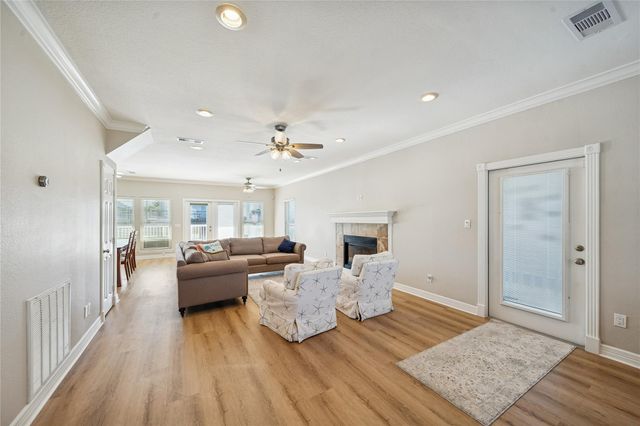 22105 Zapata Drive, Galveston, TX 77554