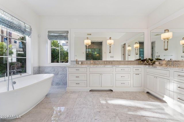 4202 N 64TH Street, Scottsdale, AZ 85251