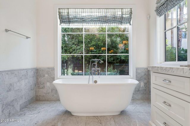 4202 N 64TH Street, Scottsdale, AZ 85251