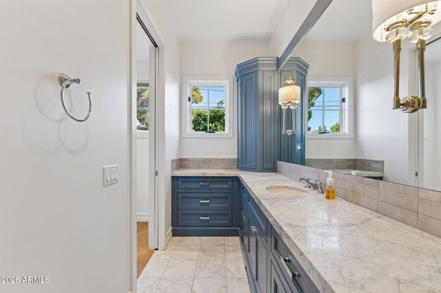 4202 N 64TH Street, Scottsdale, AZ 85251