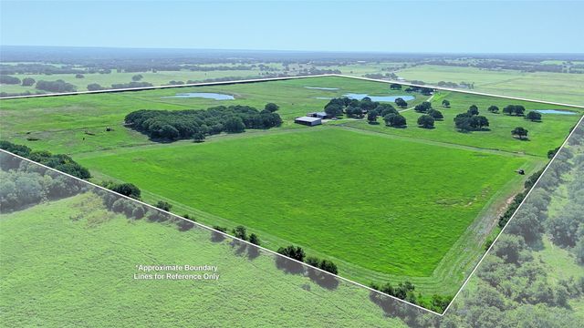 8752 Fm 1749, Sunset, TX 76270