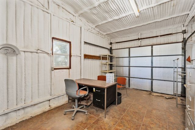 8752 Fm 1749, Sunset, TX 76270