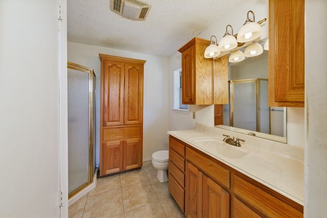 8752 Fm 1749, Sunset, TX 76270