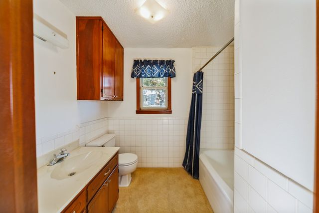 8752 Fm 1749, Sunset, TX 76270