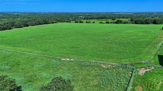 8752 Fm 1749, Sunset, TX 76270