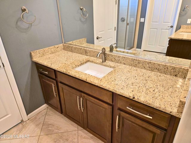 209 E Brookdale Way, Oro Valley, AZ 85755