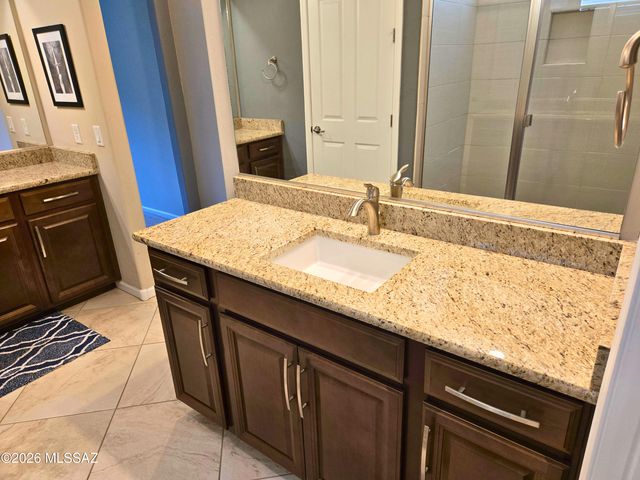 209 E Brookdale Way, Oro Valley, AZ 85755