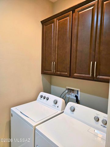 209 E Brookdale Way, Oro Valley, AZ 85755