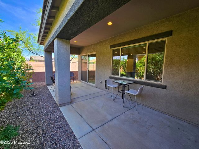 209 E Brookdale Way, Oro Valley, AZ 85755