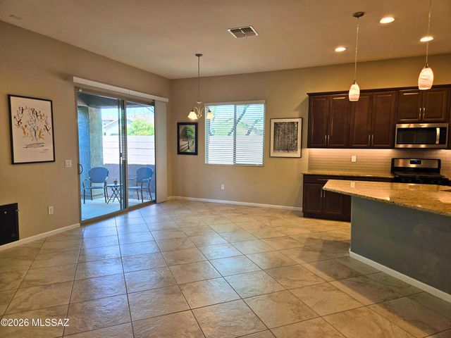 209 E Brookdale Way, Oro Valley, AZ 85755