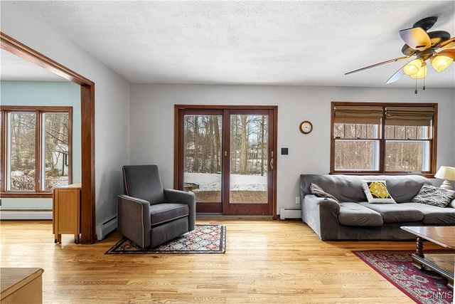 52 Woodberry Road, New Hartford, NY 13413