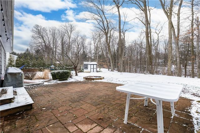 52 Woodberry Road, New Hartford, NY 13413