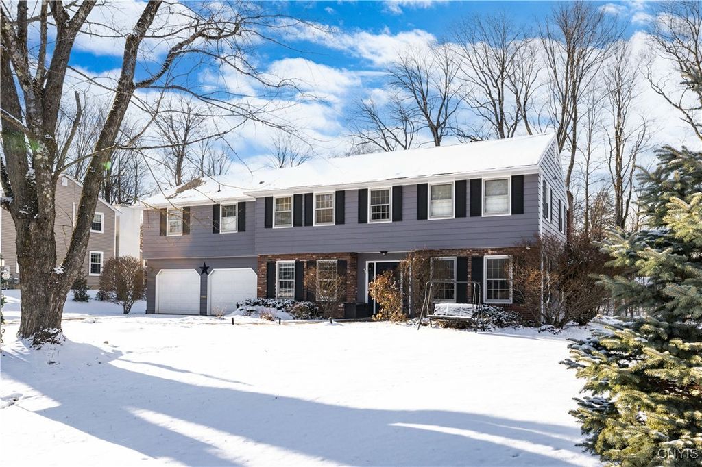 52 Woodberry Road, New Hartford, NY 13413