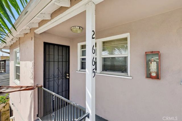 2661 Lime Avenue, Signal Hill, CA 90755