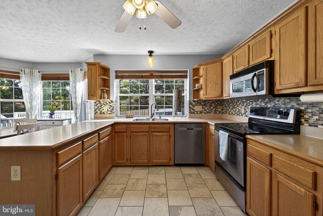 306 MOSBY BLVD, Berryville, VA 22611
