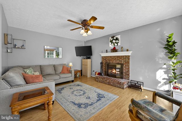 306 MOSBY BLVD, Berryville, VA 22611