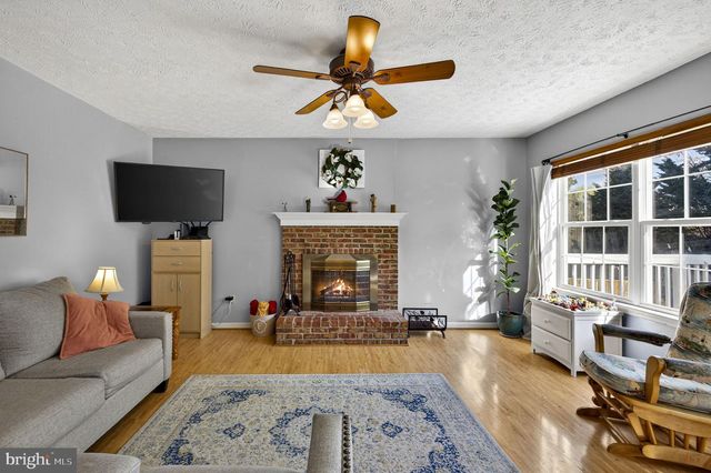 306 MOSBY BLVD, Berryville, VA 22611