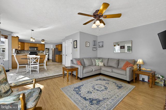 306 MOSBY BLVD, Berryville, VA 22611