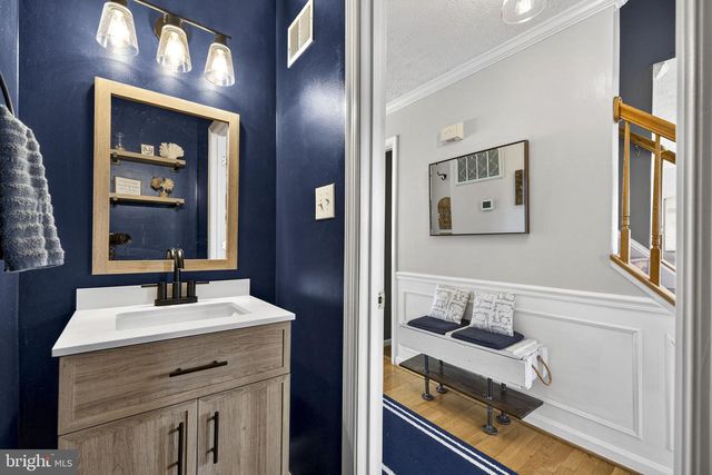 306 MOSBY BLVD, Berryville, VA 22611
