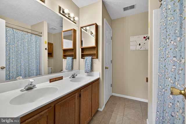 306 MOSBY BLVD, Berryville, VA 22611