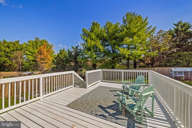 306 MOSBY BLVD, Berryville, VA 22611
