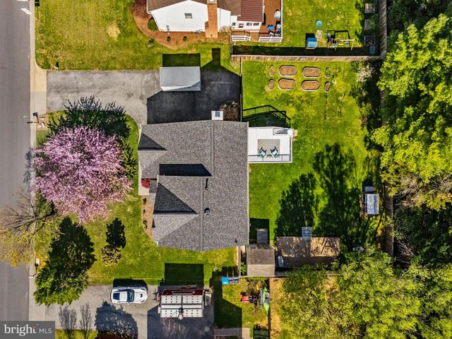 306 MOSBY BLVD, Berryville, VA 22611