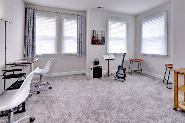 3688 Isaac CIR, Williamsburg, VA 23188