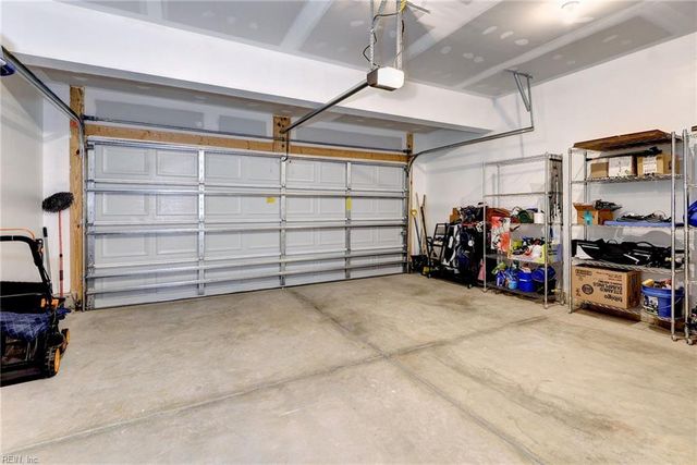 3688 Isaac CIR, Williamsburg, VA 23188