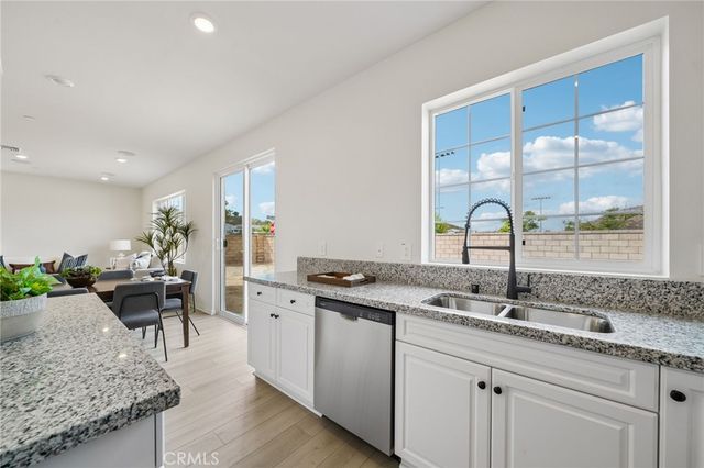 27107 Kodiak Court, Menifee, CA 92586