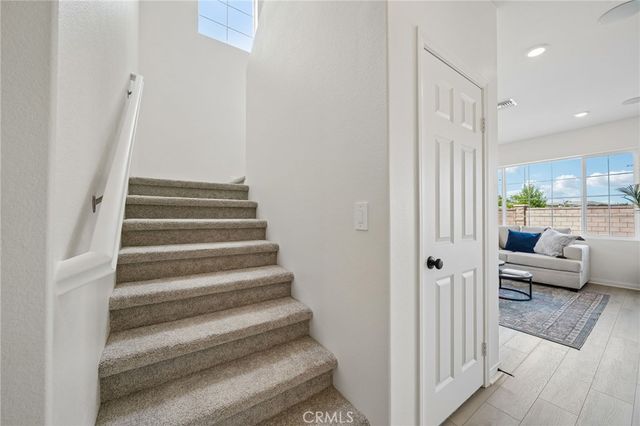 27107 Kodiak Court, Menifee, CA 92586