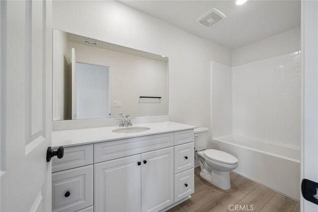 27107 Kodiak Court, Menifee, CA 92586