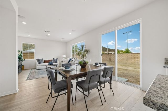27107 Kodiak Court, Menifee, CA 92586