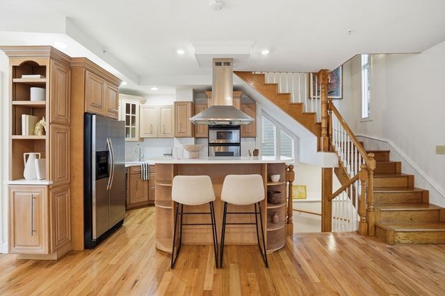 45 Market St 2, Cambridge, MA 02139
