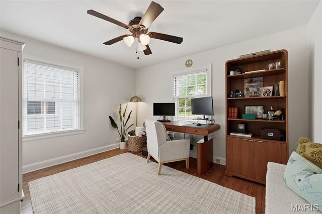 216 Park Avenue, St Louis, MO 63122